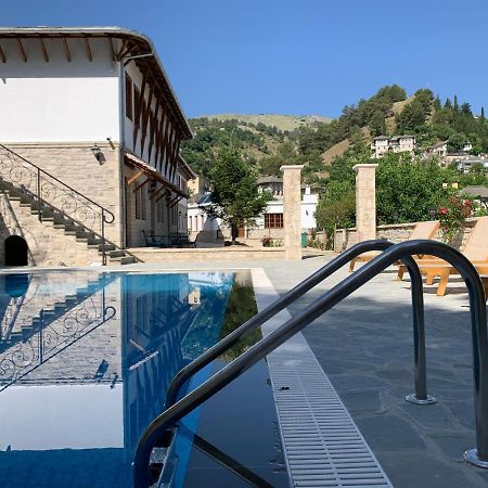 Rose Garden Hotel Gjirokastër Exteriör bild